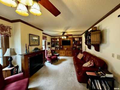 Home For Sale in Aledo, Illinois