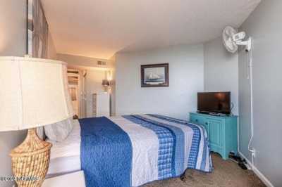 Home For Sale in North Topsail Beach, North Carolina