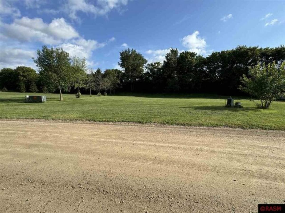 Picture of Residential Land For Sale in New Ulm, Minnesota, United States