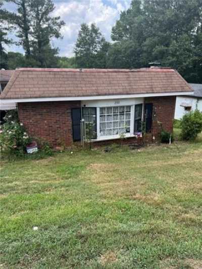 Home For Sale in Commerce, Georgia