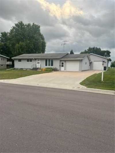 Home For Sale in Lakefield, Minnesota