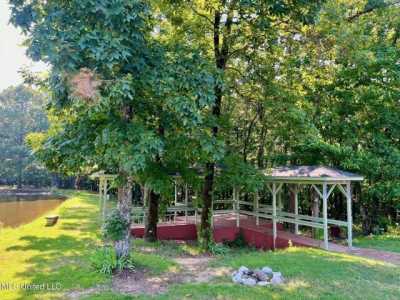 Home For Sale in Holly Springs, Mississippi