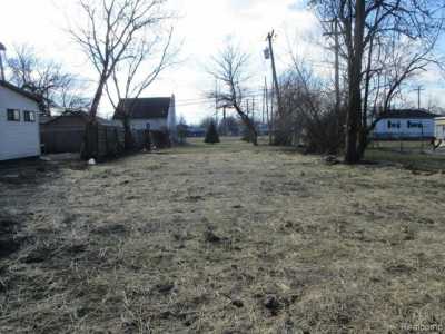 Residential Land For Rent in Warren, Michigan