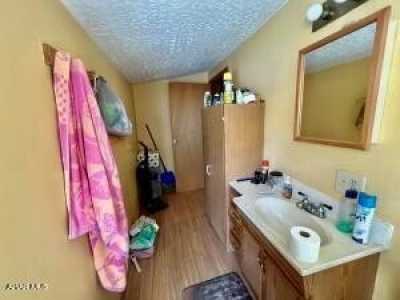 Home For Sale in Breezewood, Pennsylvania