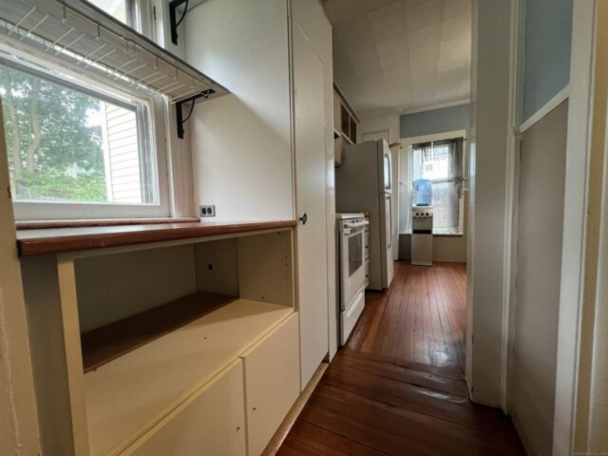 Picture of Home For Rent in Waterbury, Connecticut, United States