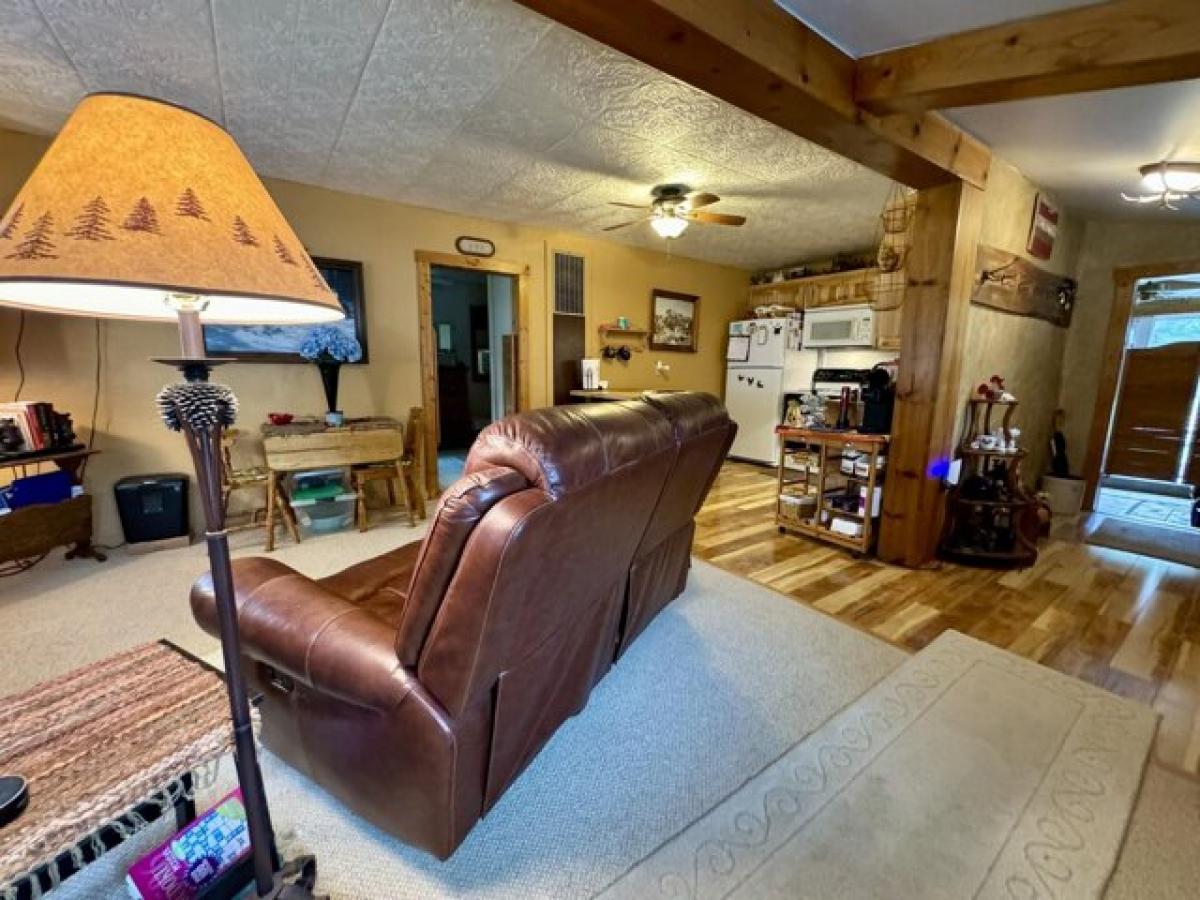 Picture of Home For Sale in Story, Wyoming, United States