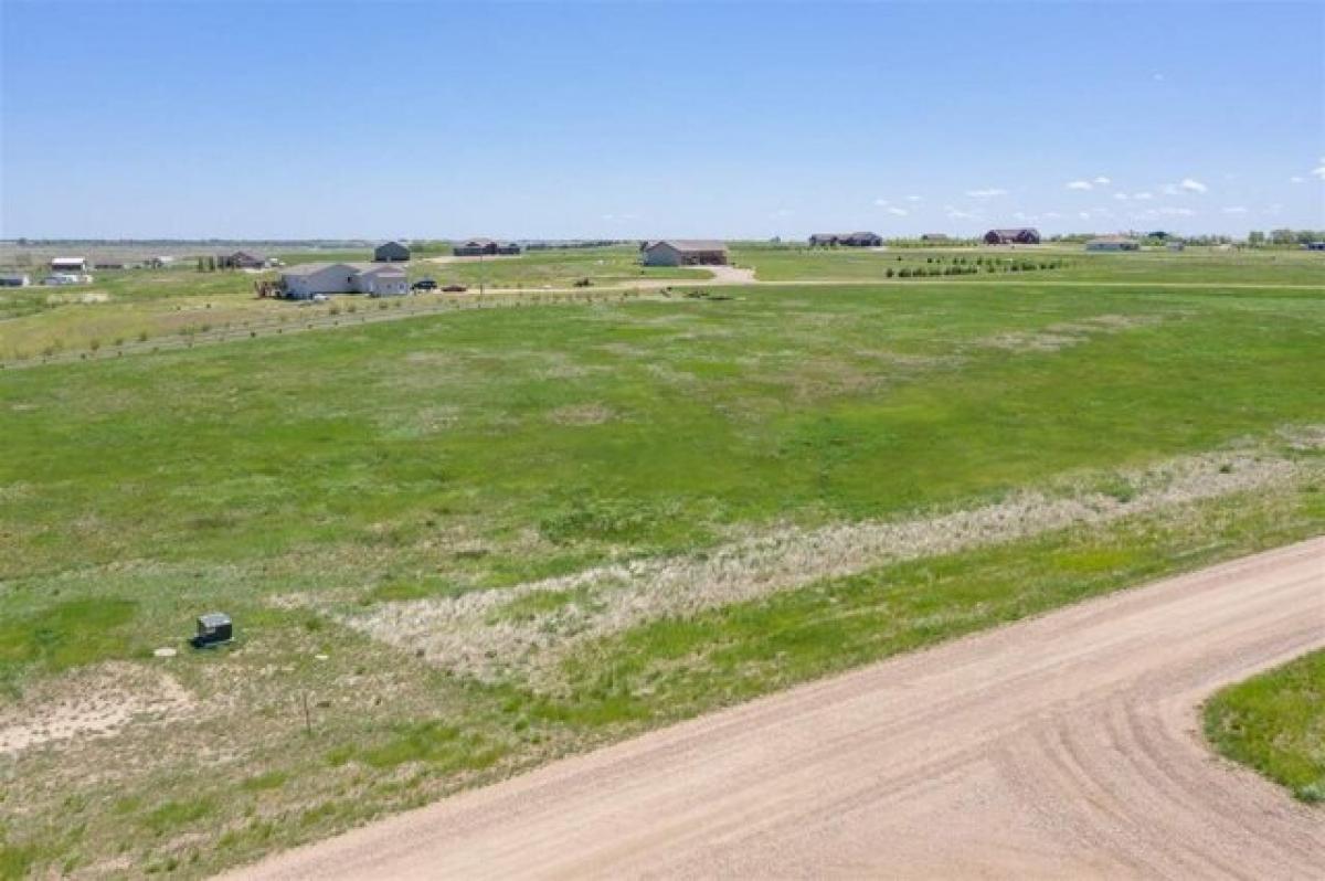 Picture of Residential Land For Sale in Velva, North Dakota, United States