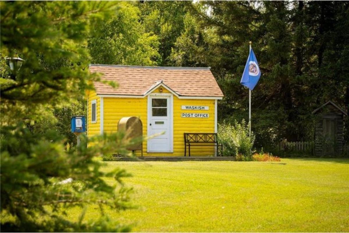 Picture of Home For Sale in Waskish, Minnesota, United States