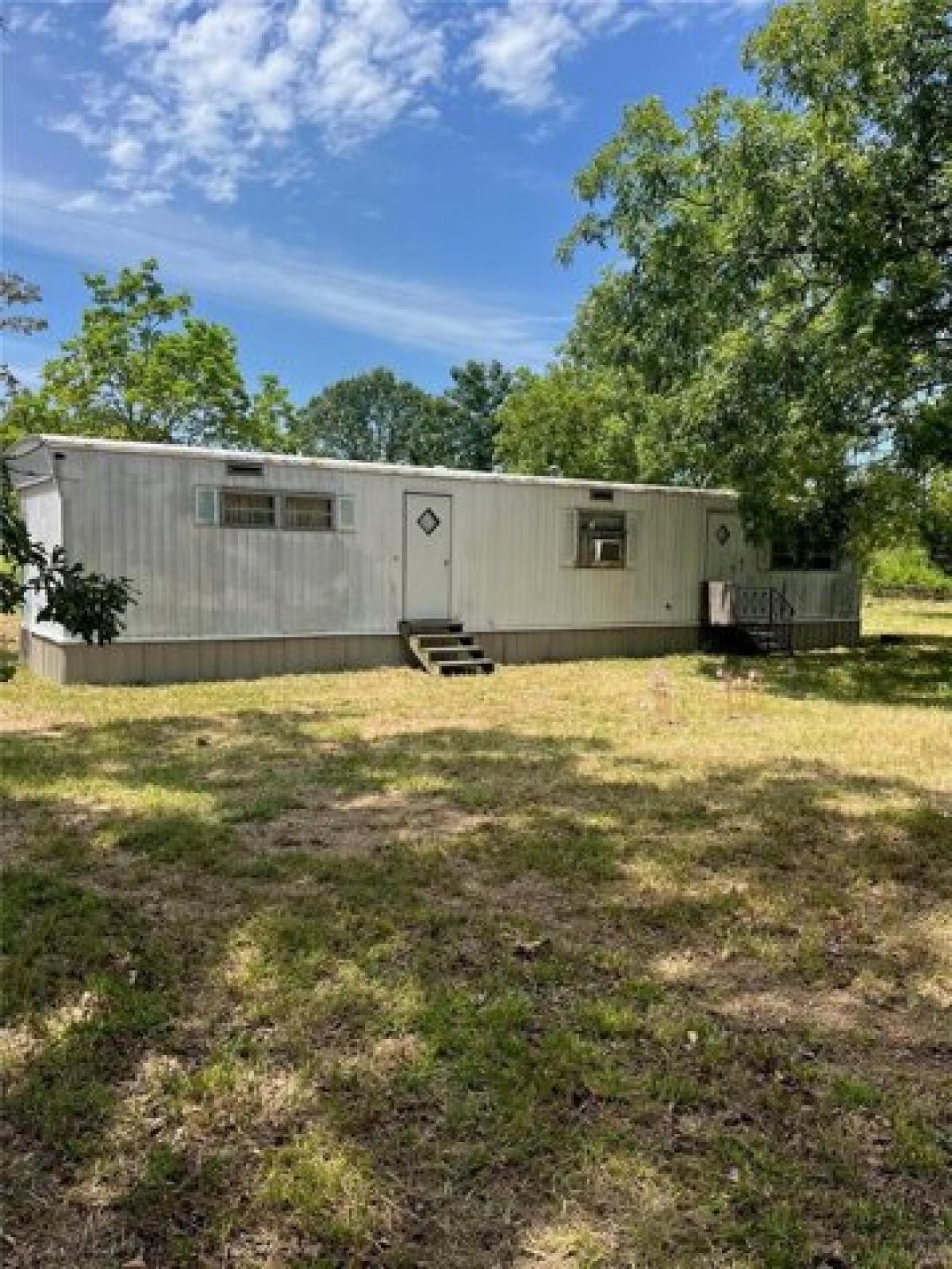 Picture of Home For Sale in Doniphan, Missouri, United States