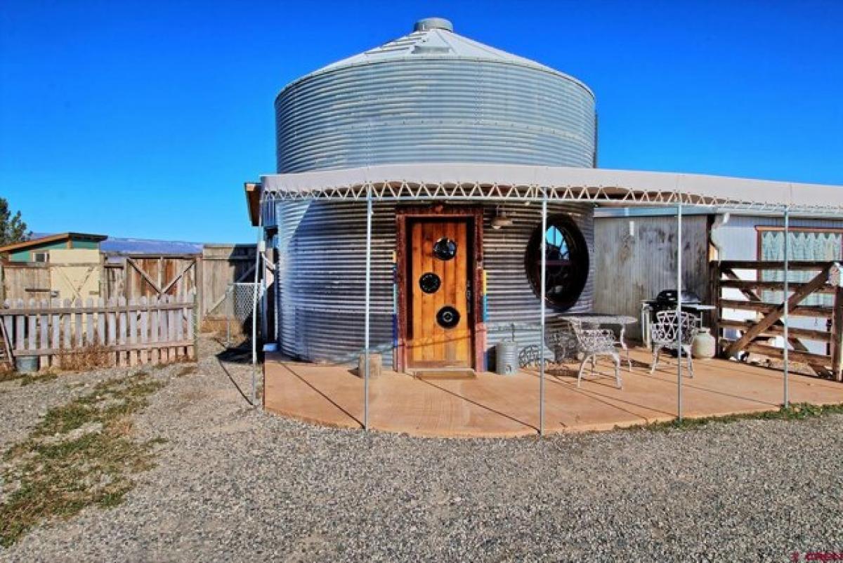 Picture of Home For Sale in Delta, Colorado, United States