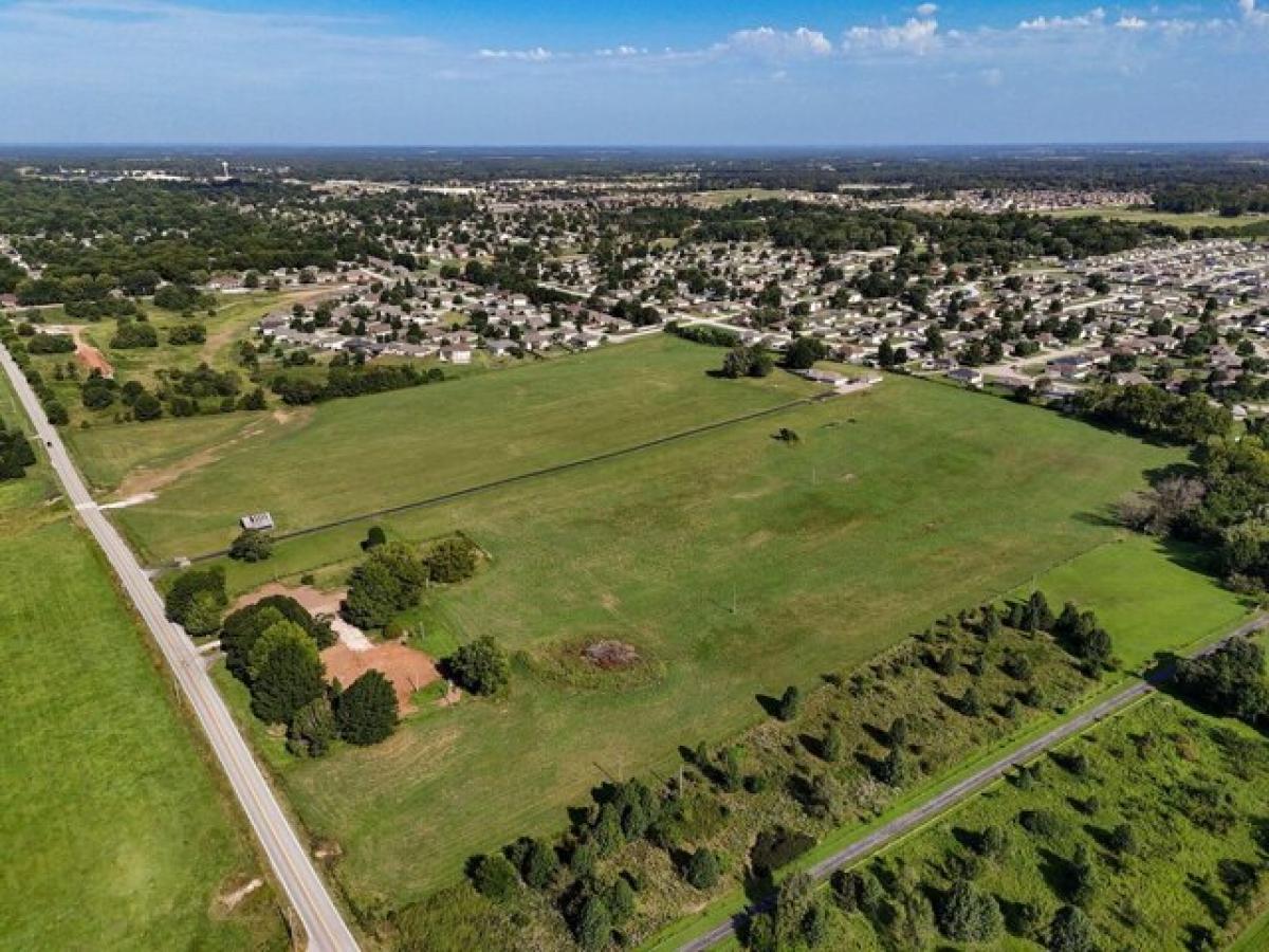 Picture of Residential Land For Sale in Republic, Missouri, United States