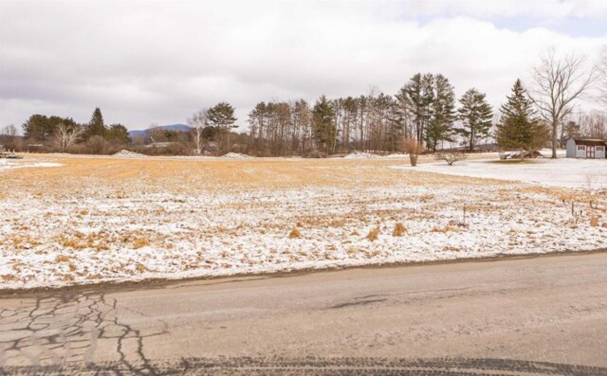 Picture of Residential Land For Sale in Haverhill, New Hampshire, United States