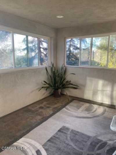 Home For Rent in Sunland, California