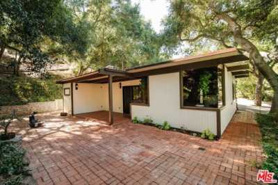 Home For Sale in Topanga, California