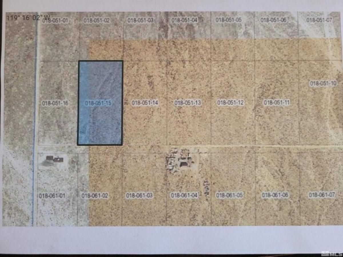 Picture of Residential Land For Sale in Silver Springs, Nevada, United States