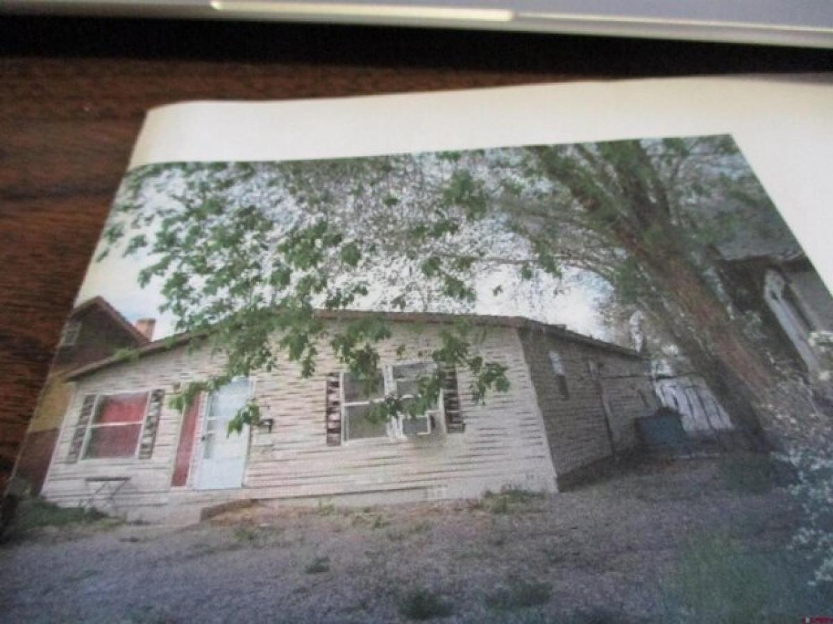 Picture of Home For Sale in Delta, Colorado, United States