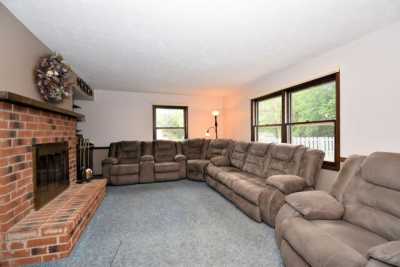 Home For Sale in Big Bend, Wisconsin