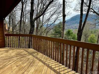 Home For Sale in Sapphire, North Carolina