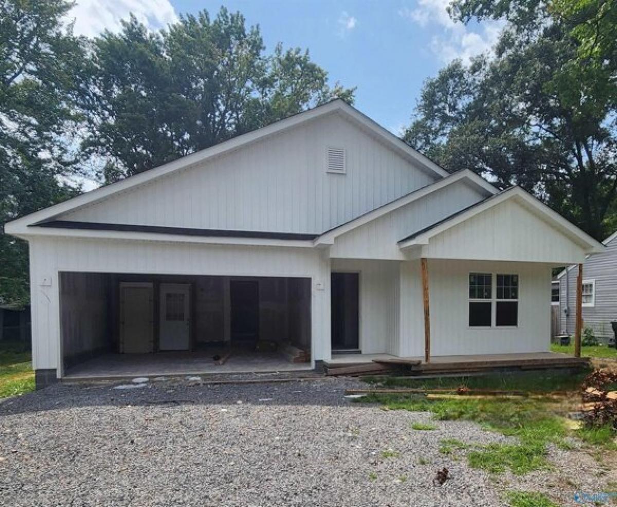 Picture of Home For Sale in Hartselle, Alabama, United States