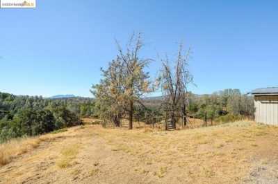 Home For Sale in Lower Lake, California