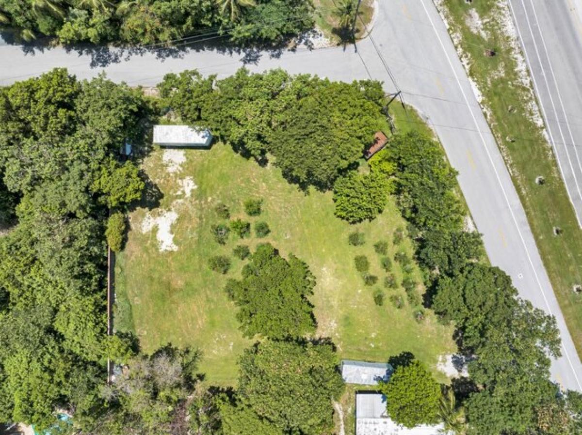 Picture of Residential Land For Sale in Islamorada, Florida, United States