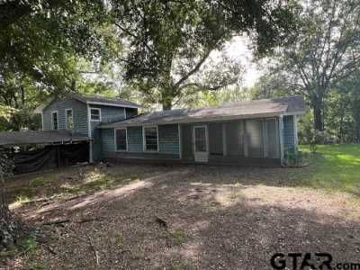 Home For Sale in Pittsburg, Texas