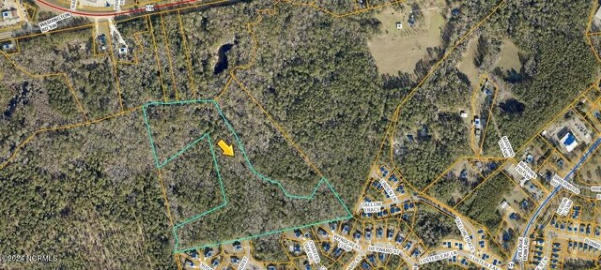 Picture of Residential Land For Sale in Shallotte, North Carolina, United States