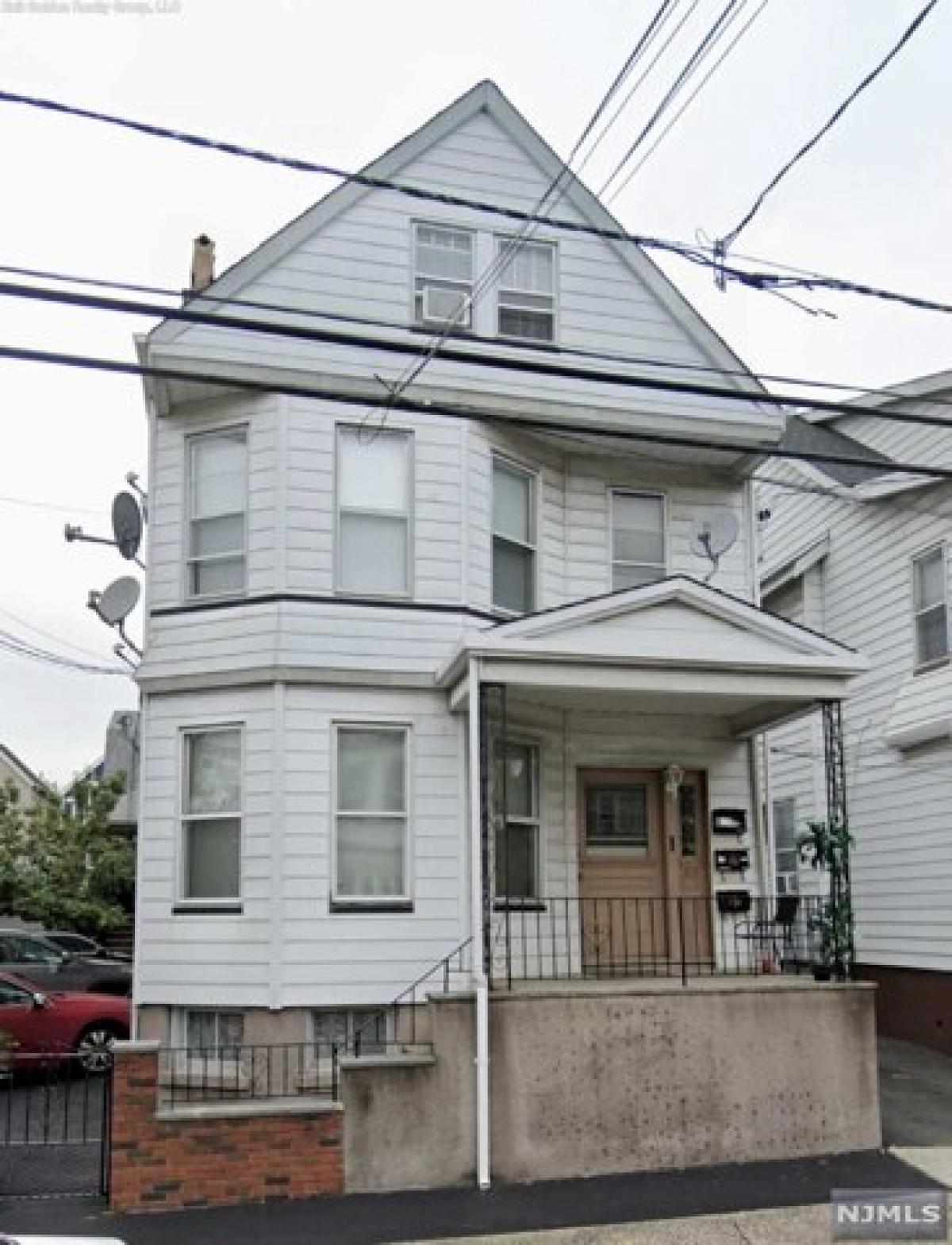 Picture of Home For Rent in Kearny, New Jersey, United States