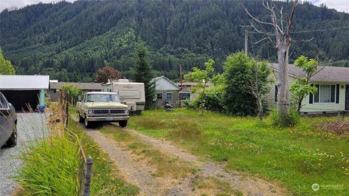 Picture of Residential Land For Sale in Morton, Washington, United States