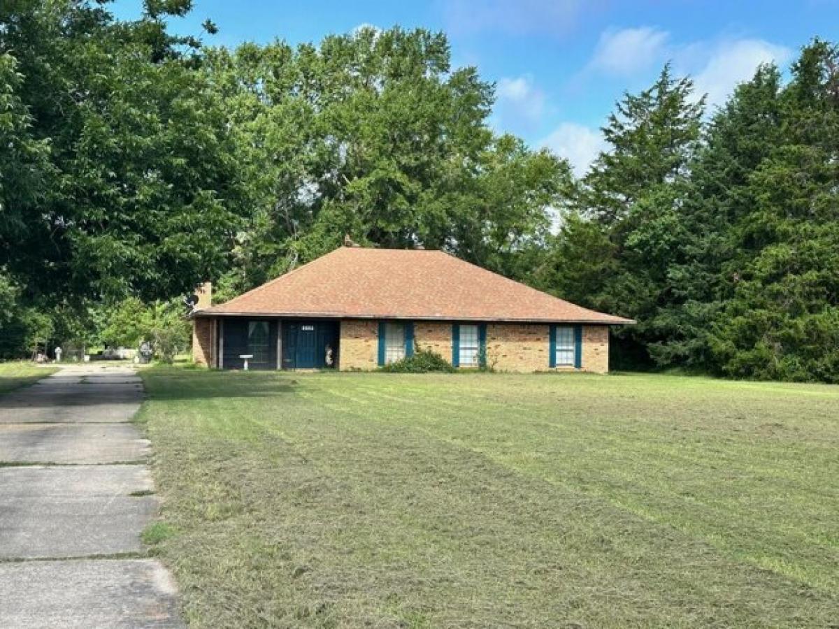 Picture of Home For Sale in Grand Cane, Louisiana, United States