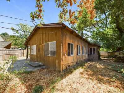 Home For Sale in Redway, California