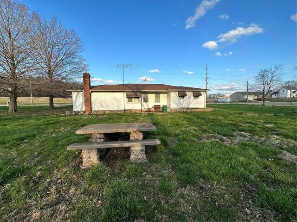 Picture of Home For Sale in Pevely, Missouri, United States