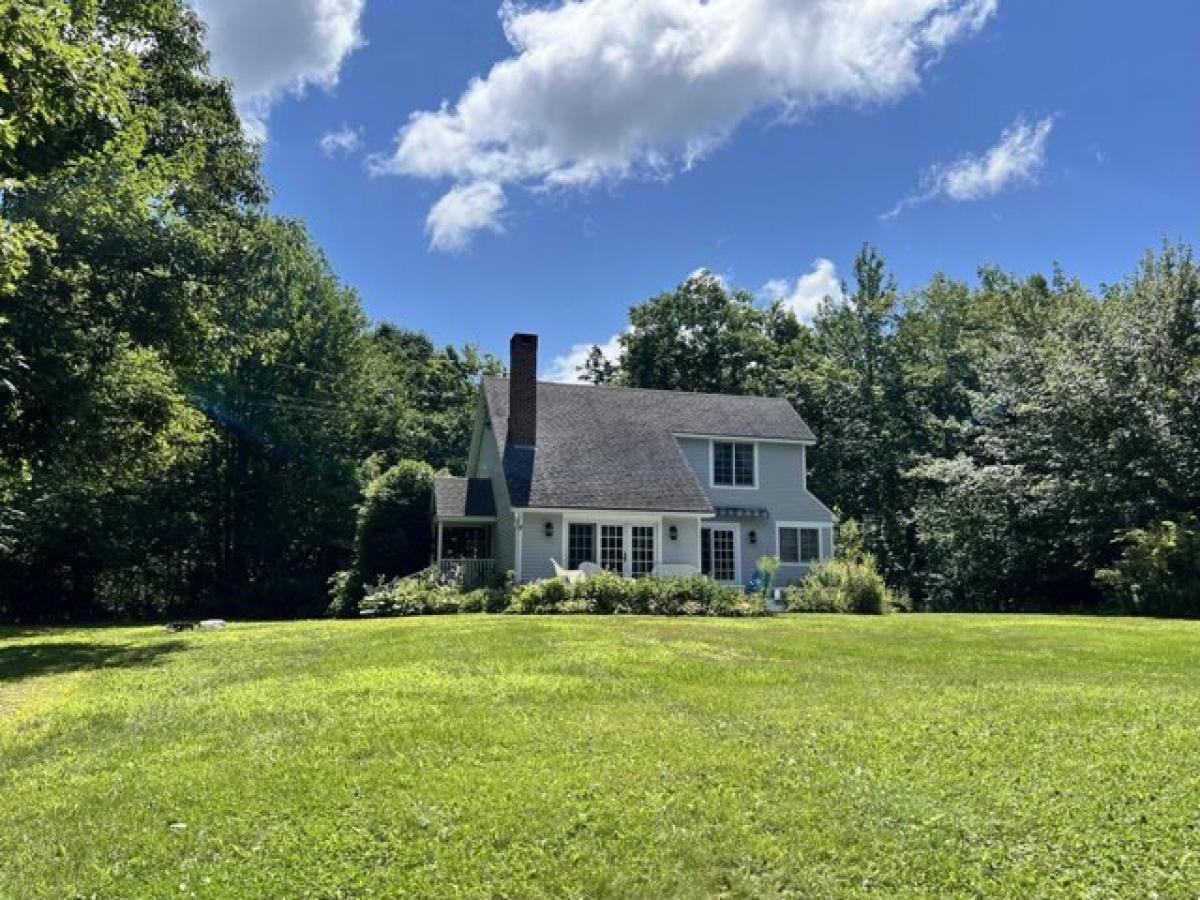 Picture of Home For Sale in Castine, Maine, United States