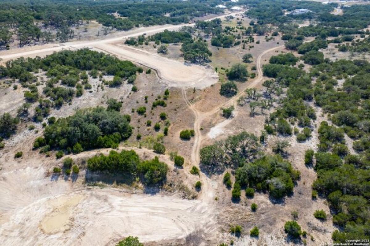 Picture of Residential Land For Sale in Bulverde, Texas, United States