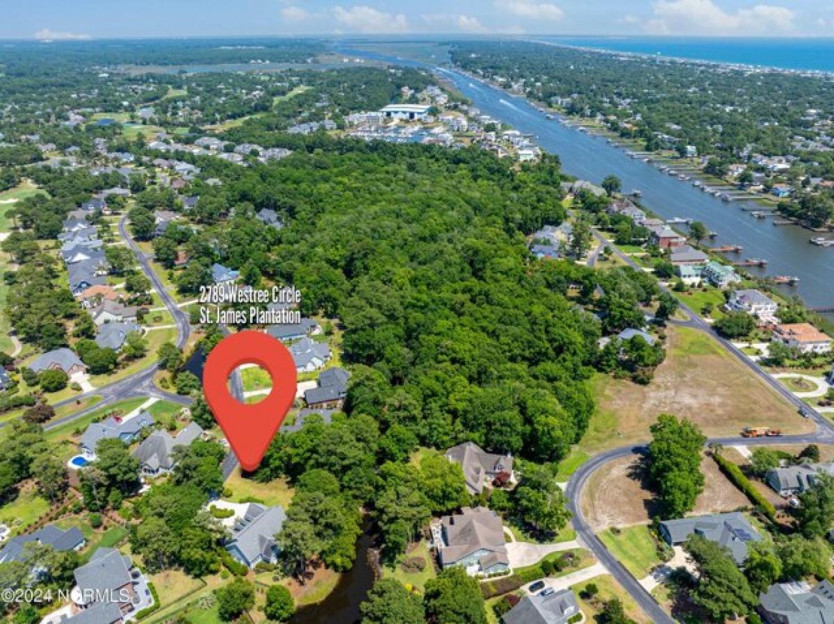 Picture of Residential Land For Sale in Southport, North Carolina, United States