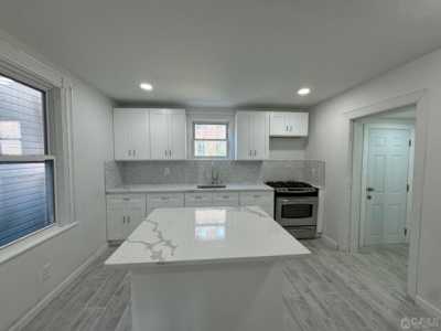 Home For Sale in Perth Amboy, New Jersey