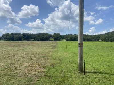 Residential Land For Sale in Clifton, Tennessee