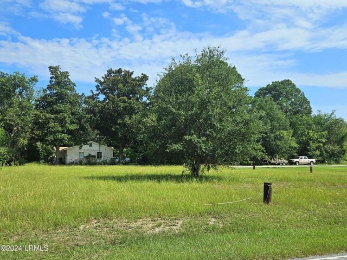 Picture of Residential Land For Sale in Hilton Head Island, South Carolina, United States