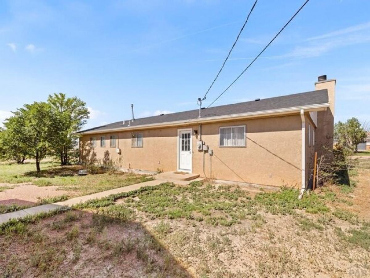 Picture of Home For Sale in Penrose, Colorado, United States