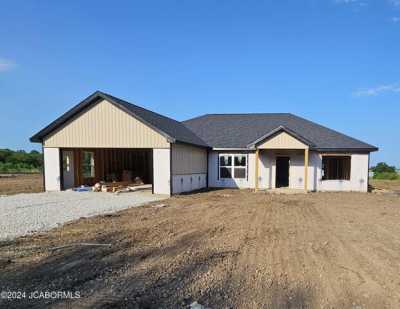 Home For Sale in New Bloomfield, Missouri