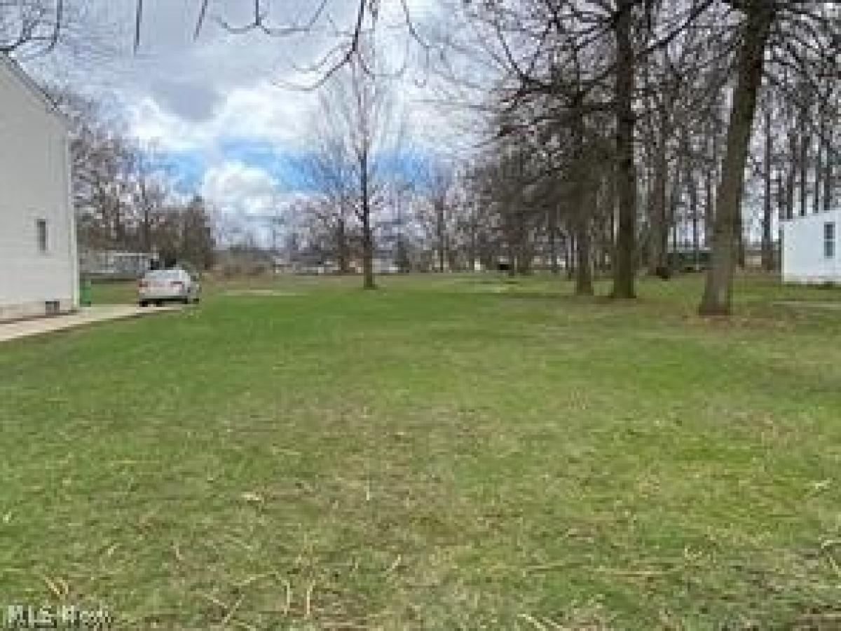 Picture of Residential Land For Sale in Wickliffe, Ohio, United States