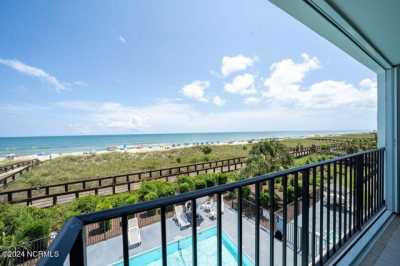 Home For Sale in Carolina Beach, North Carolina