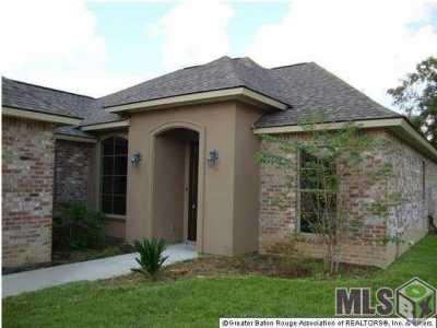 Home For Rent in Greenwell Springs, Louisiana