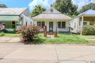 Home For Sale in Plaquemine, Louisiana