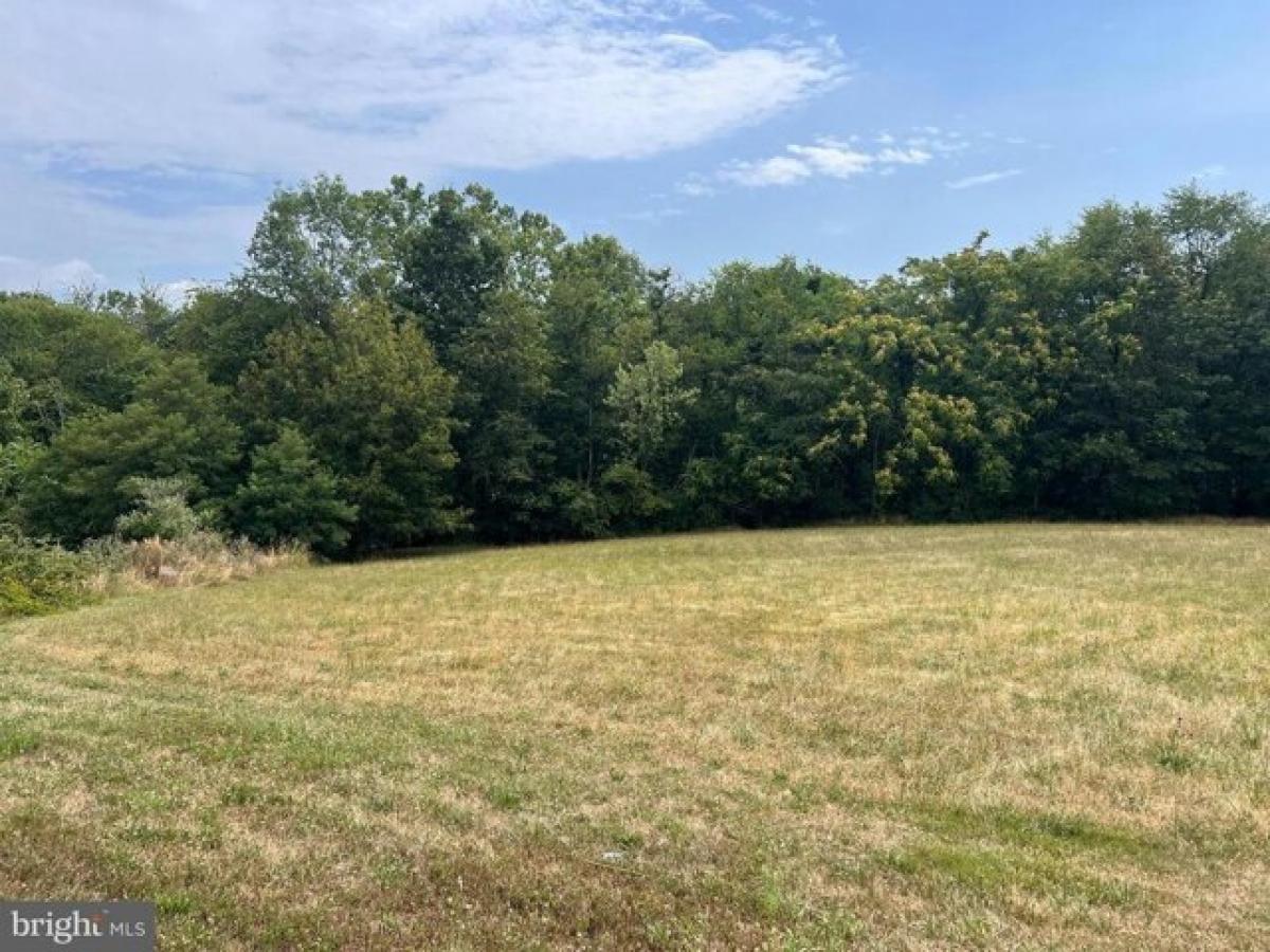 Picture of Residential Land For Sale in Chambersburg, Pennsylvania, United States