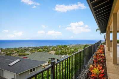 Home For Sale in Holualoa, Hawaii