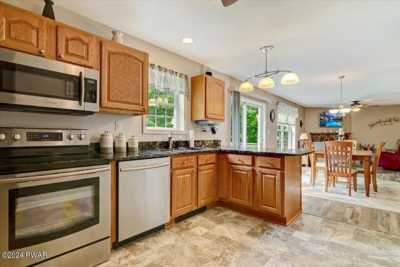 Home For Sale in Hawley, Pennsylvania