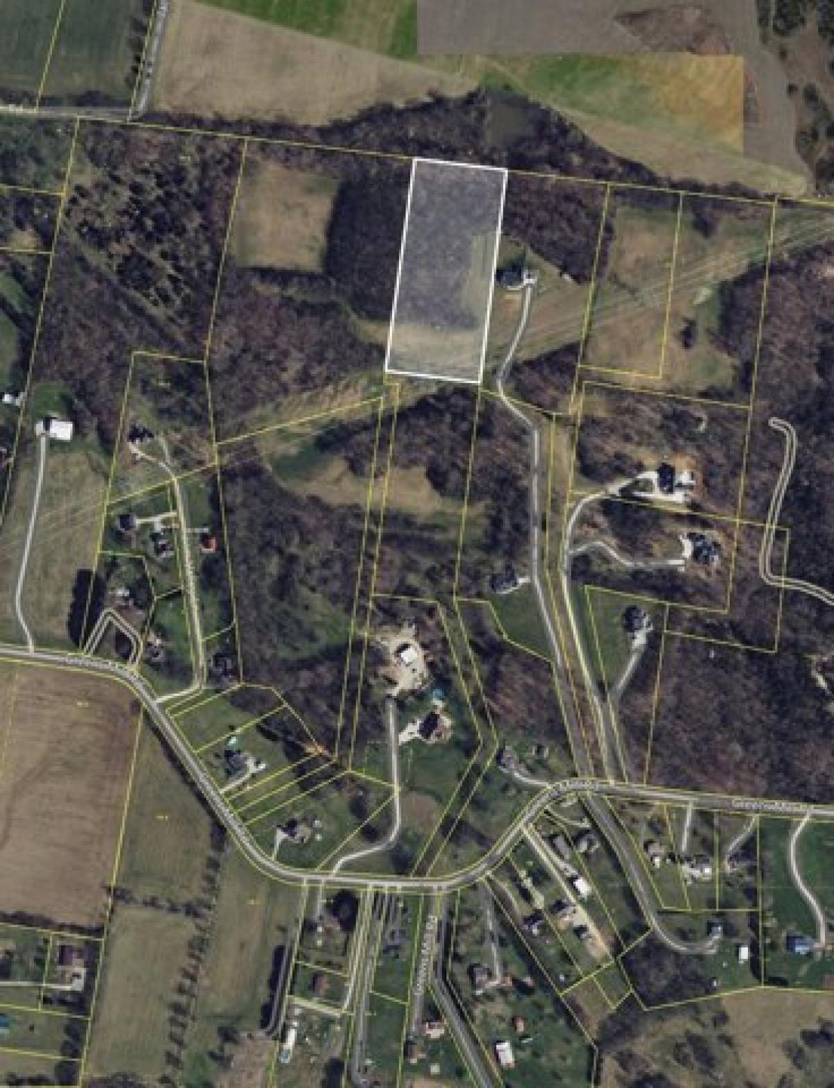 Picture of Residential Land For Sale in Spring Hill, Tennessee, United States