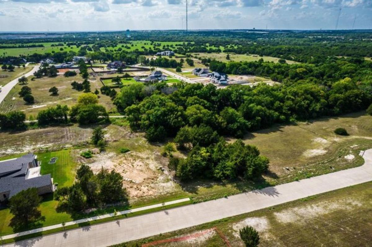 Picture of Residential Land For Sale in Midlothian, Texas, United States