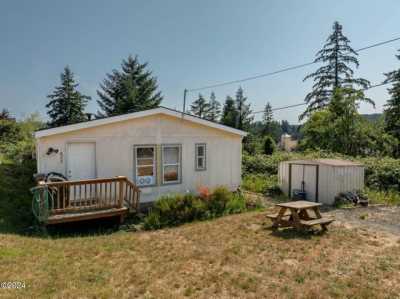 Home For Sale in Toledo, Oregon